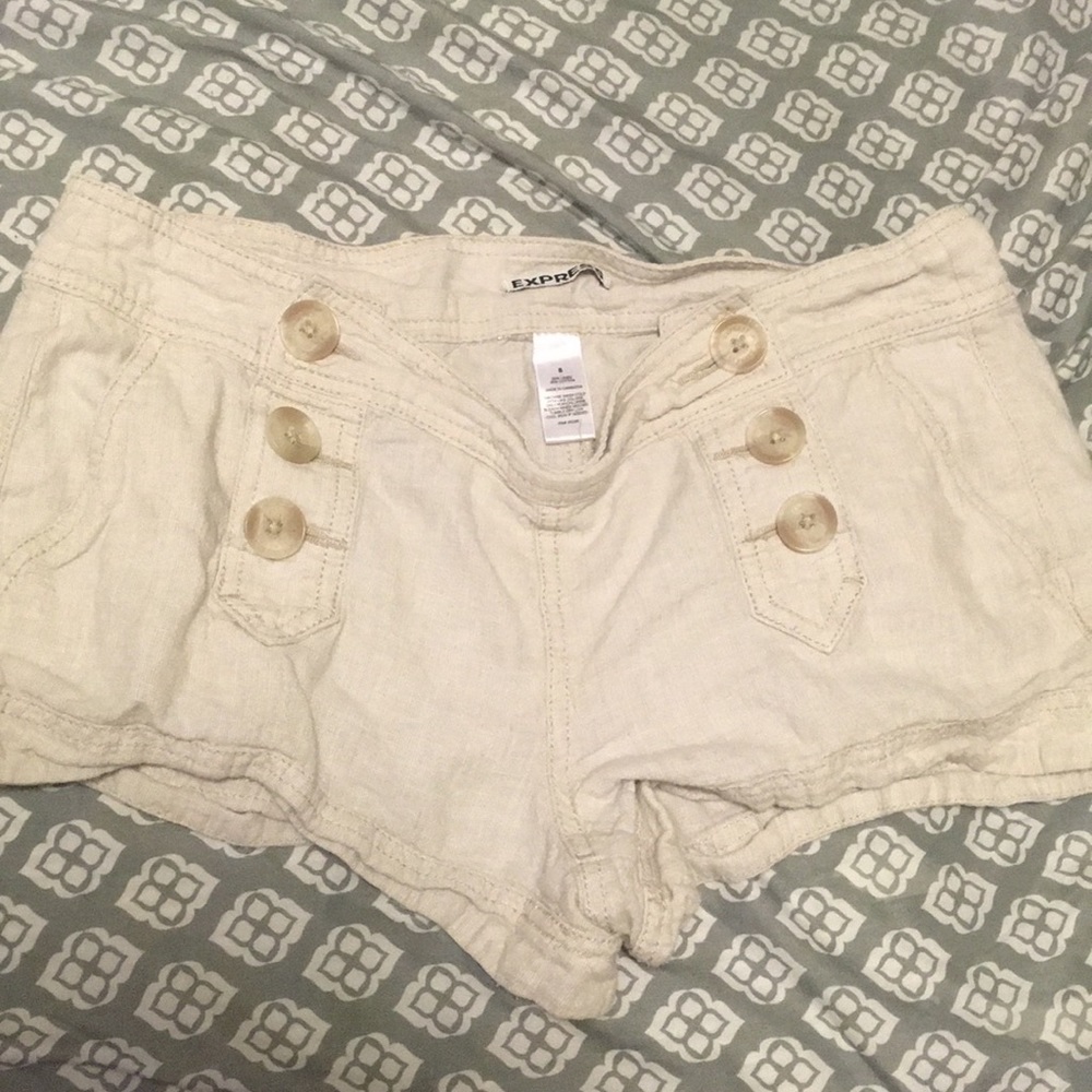 Size 8 express soft shorts.